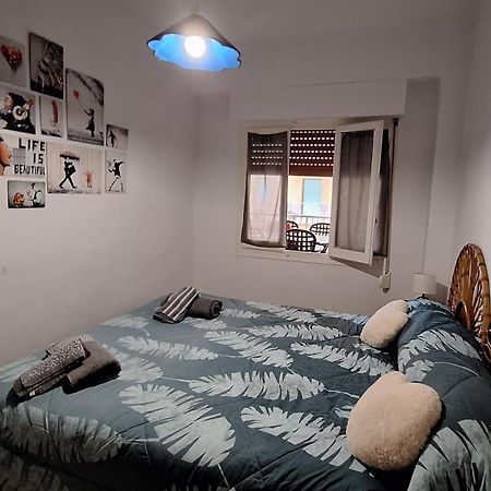 Apartamento Entero Primera Linea De Playa, Pet Friendly Tavernes de Valldigna Luaran gambar